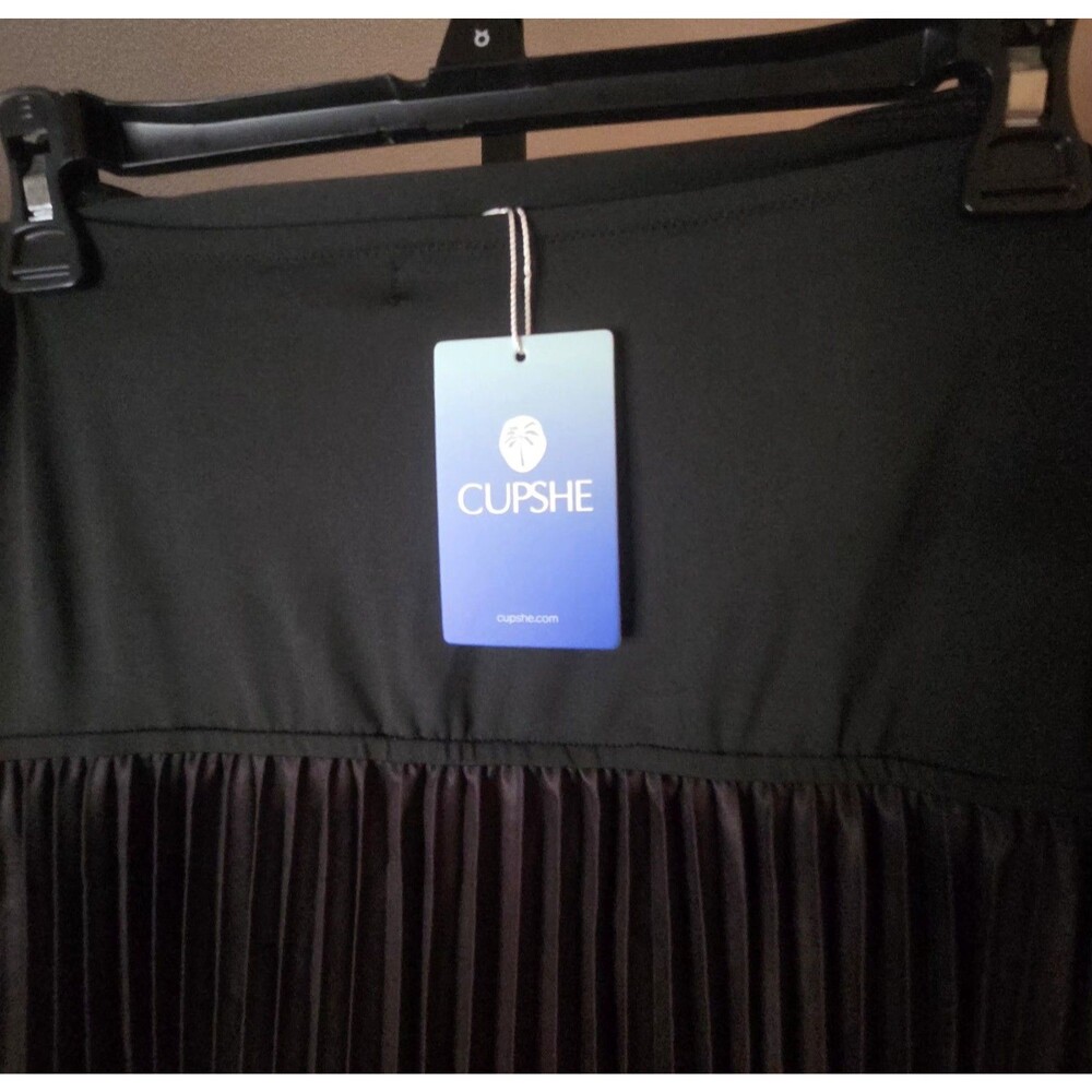 CUPSHE RED OMBRE Pleated Maxi Sz S Dress Black Strapless Top NWT - Picture 8 of 14
